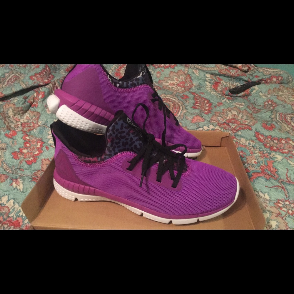 Reebok running shoes. Brand new, never worn!